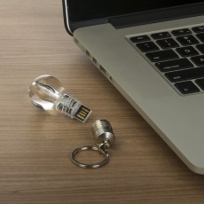 Pen Drive Lâmpada Personalizado